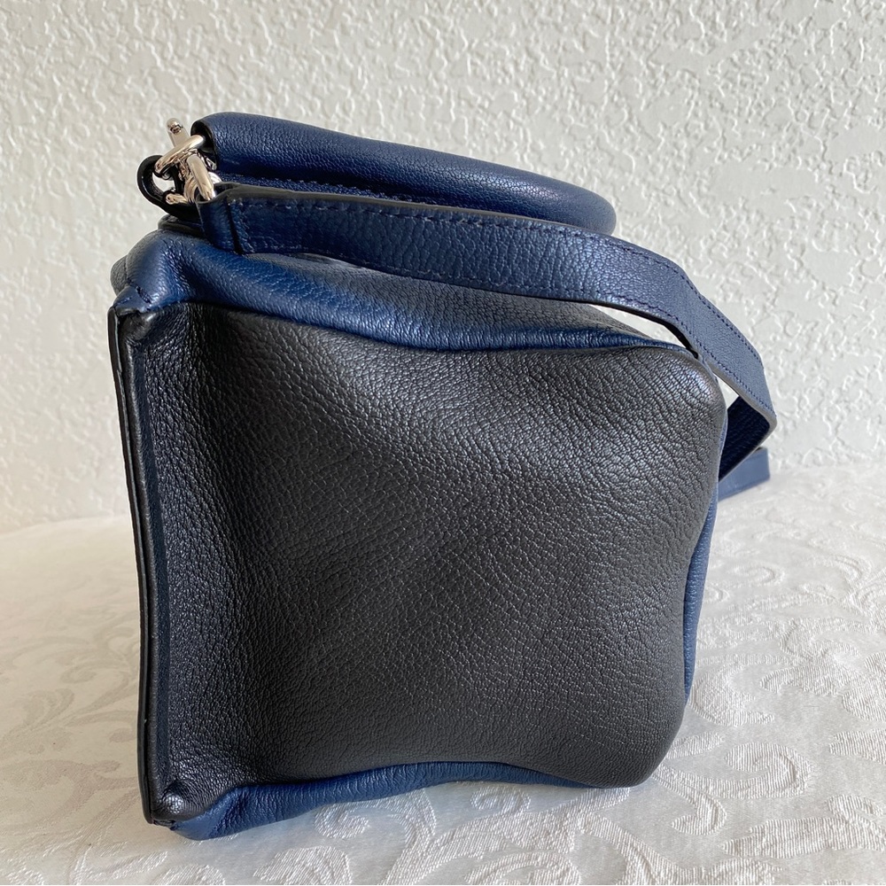 Givenchy pebbled colorblock leather shoulder bag - Picture 8 of 15